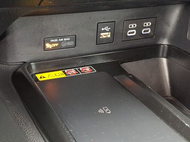 Thumbnail: 2025 Toyota Camry - 24