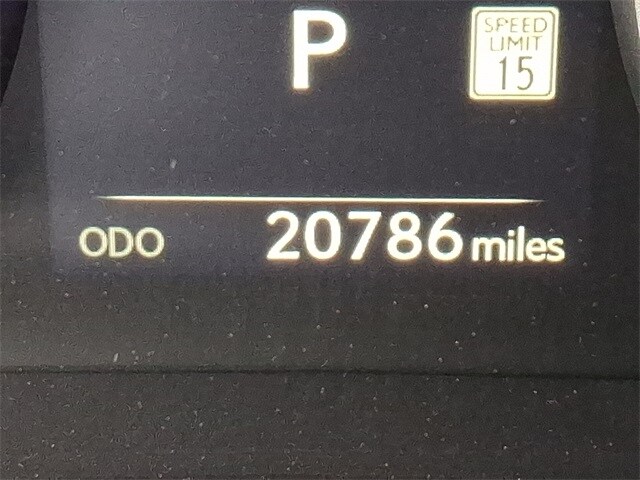 2023 Lexus IS 300 16