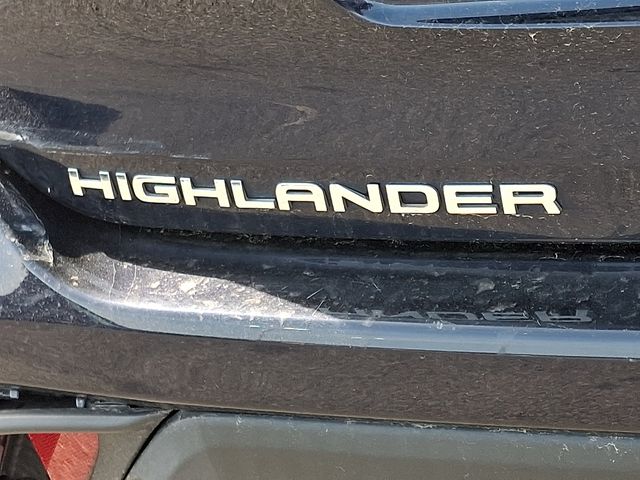 Thumbnail: 2021 Toyota Highlander - 35