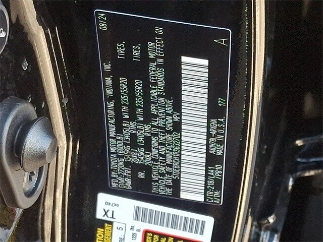 Thumbnail: 2024 Toyota Highlander - 33