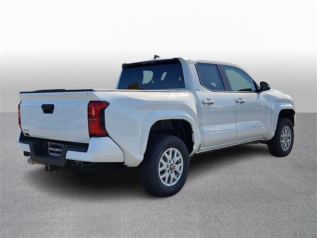 Thumbnail: 2025 Toyota Tacoma - 4