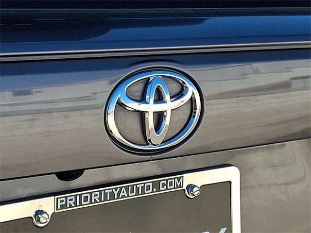 Thumbnail: 2019 Toyota RAV4 - 28