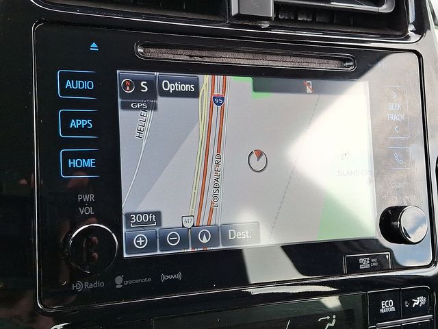 Thumbnail: 2017 Toyota Prius Prime - 16