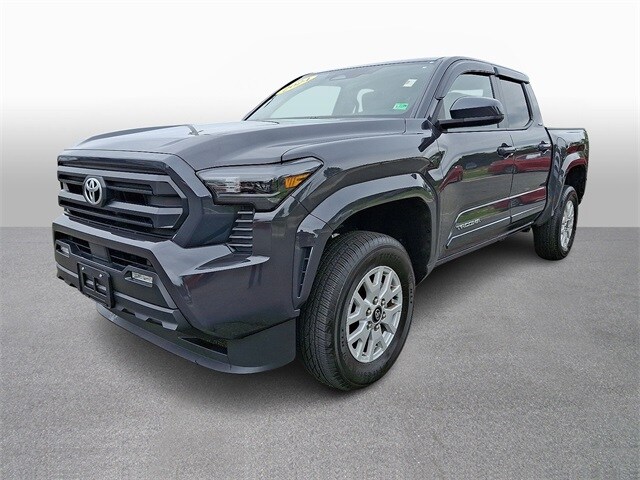 2024 Toyota Tacoma SR5 Hero Image