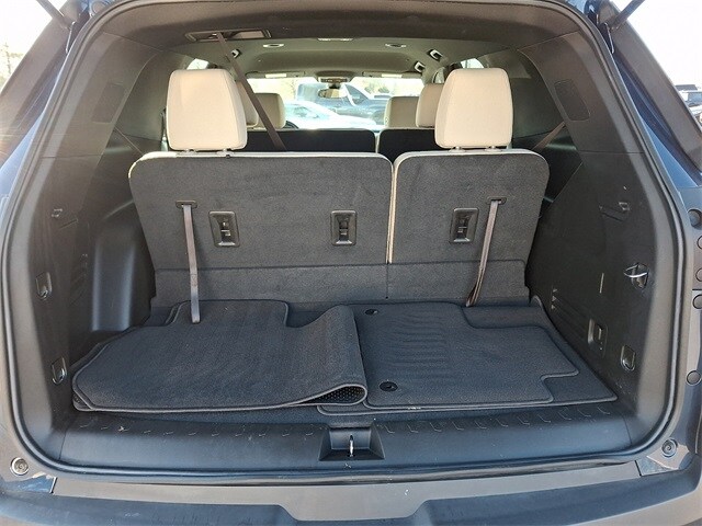 Thumbnail: 2023 Chevrolet Traverse - 28