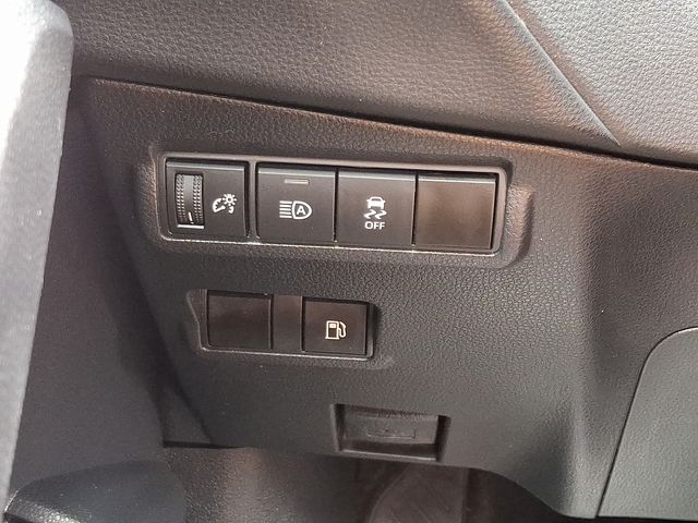 Thumbnail: 2024 Toyota Corolla Cross - 24