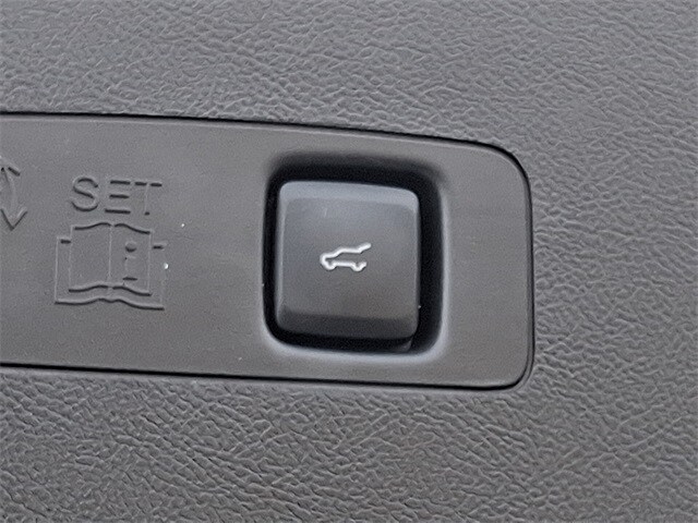 Thumbnail: 2023 Lincoln Corsair - 31