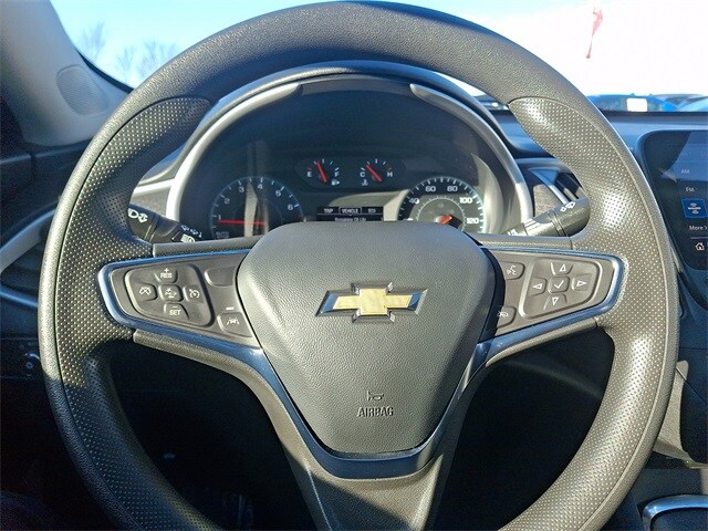 Thumbnail: 2023 Chevrolet Malibu - 19