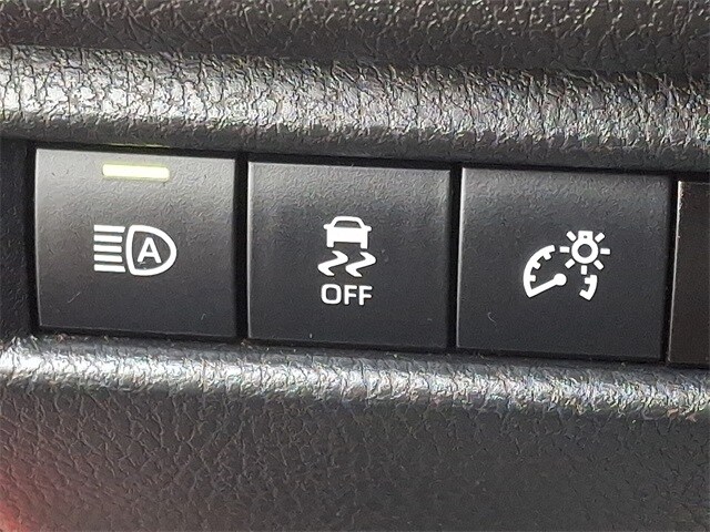 Thumbnail: 2025 Toyota Camry - 26