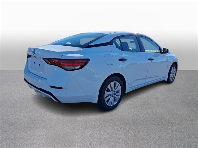 Thumbnail: 2025 Nissan Sentra - 4