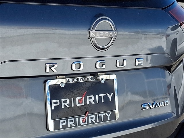 Thumbnail: 2023 Nissan Rogue - 25