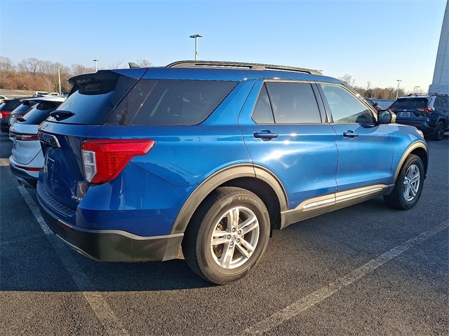 Thumbnail: 2021 Ford Explorer - 7