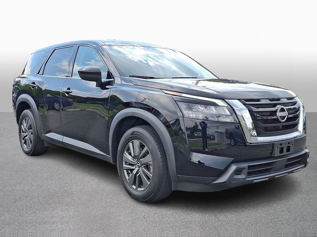 Thumbnail: 2023 Nissan Pathfinder - 3