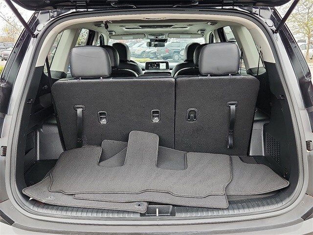 Thumbnail: 2022 Kia Telluride - 30