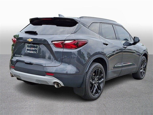 Thumbnail: 2022 Chevrolet Blazer - 4