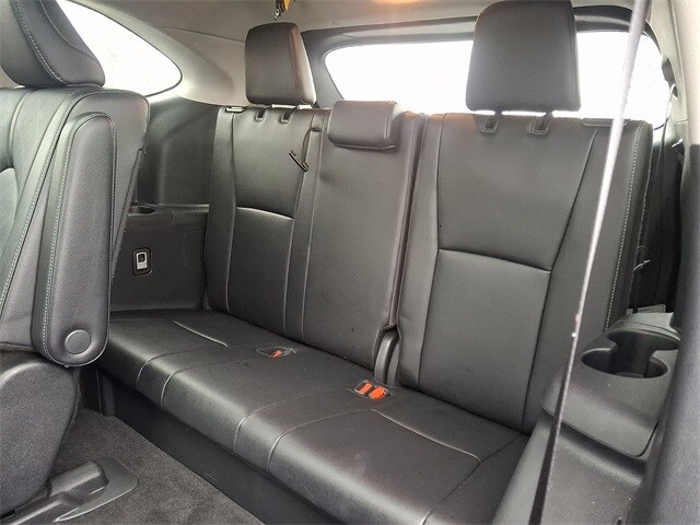 Thumbnail: 2024 Toyota Highlander - 11