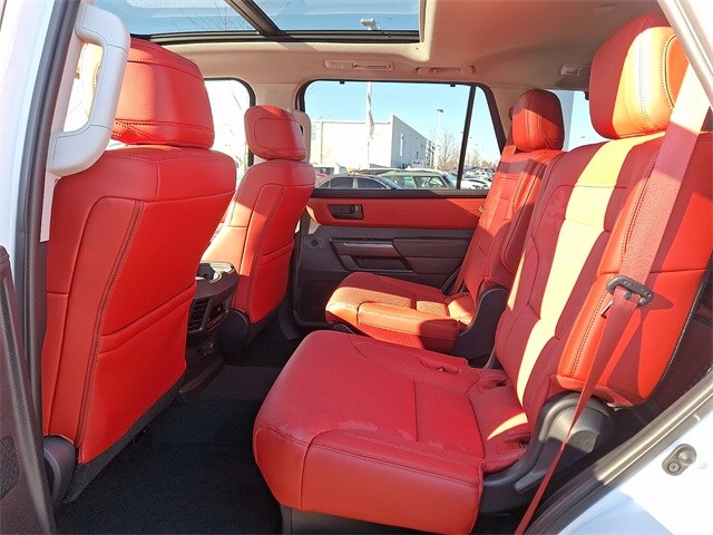 Thumbnail: 2023 Toyota Sequoia - 10