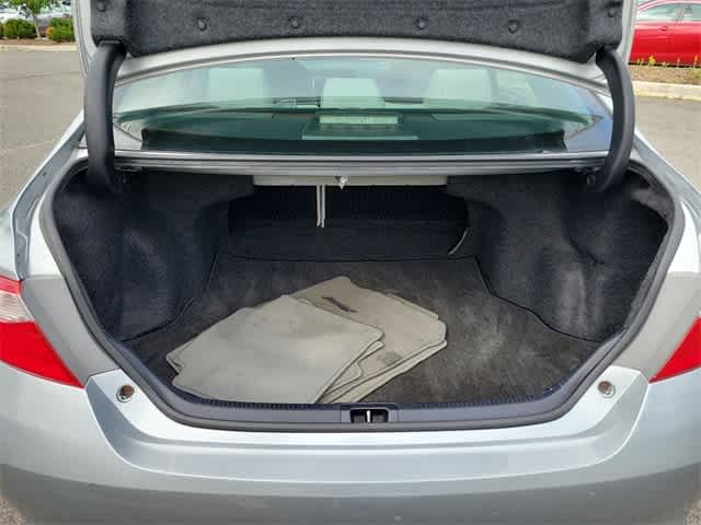 Thumbnail: 2015 Toyota Camry - 21