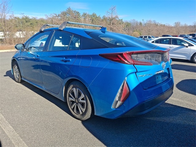 Thumbnail: 2017 Toyota Prius Prime - 9