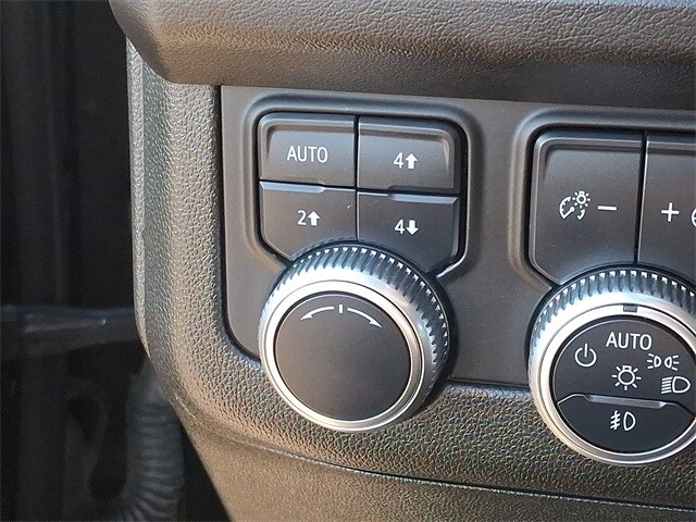 Thumbnail: 2021 GMC Yukon - 26