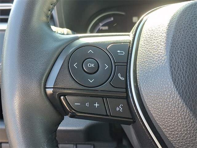 Thumbnail: 2025 Toyota RAV4 - 21