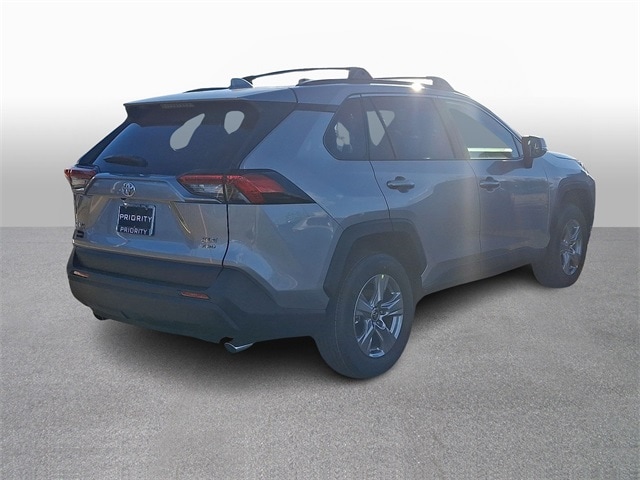 Thumbnail: 2025 Toyota RAV4 - 4