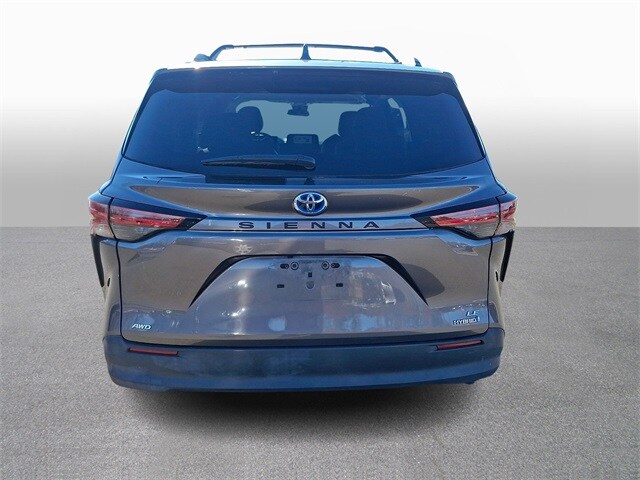 Thumbnail: 2021 Toyota Sienna - 5