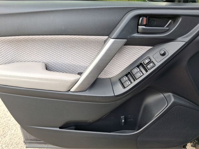 Thumbnail: 2018 Subaru Forester - 12