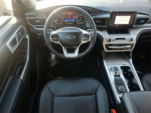 Thumbnail: 2023 Ford Explorer - 12