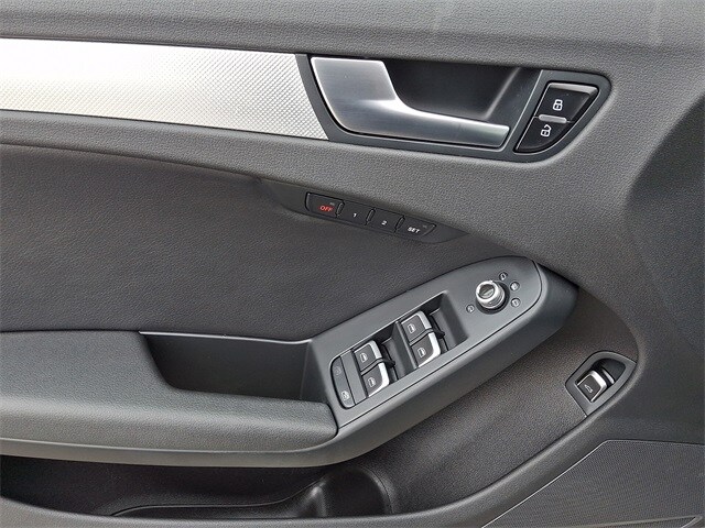 Thumbnail: 2013 Audi Allroad - 12