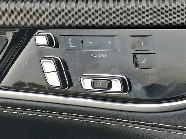 Thumbnail: 2024 Jeep Grand Wagoneer L - 31