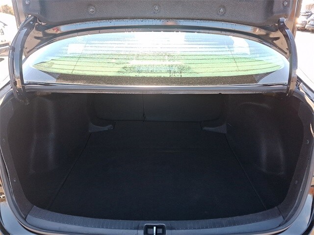 Thumbnail: 2023 Toyota Corolla - 27