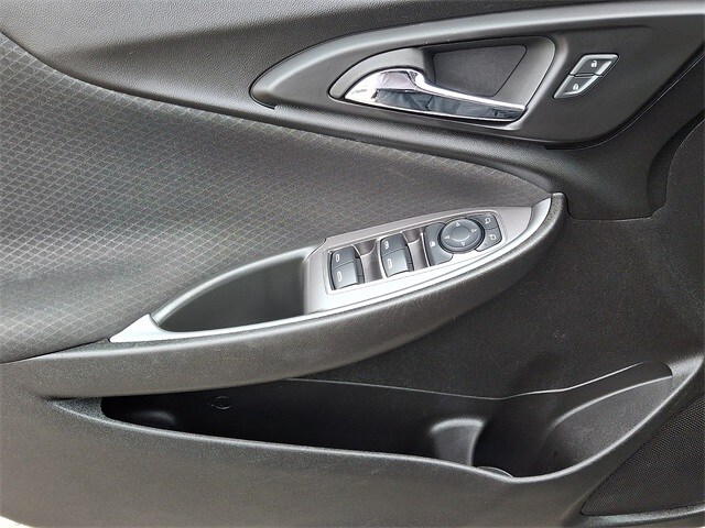 Thumbnail: 2024 Chevrolet Malibu - 12