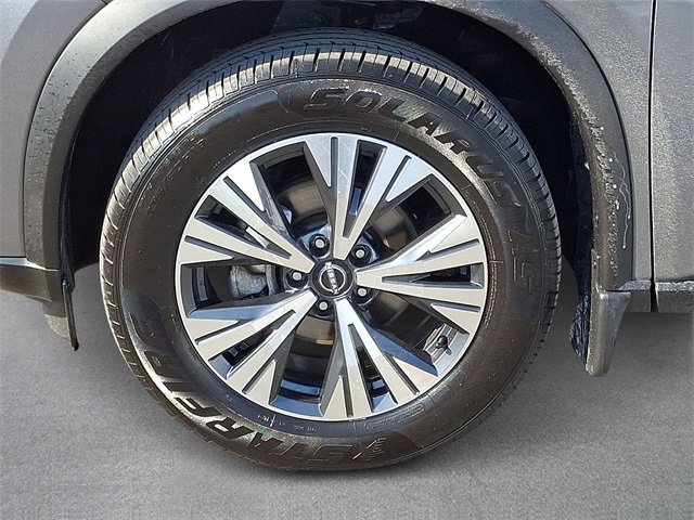 Thumbnail: 2023 Nissan Rogue - 7