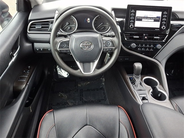 Thumbnail: 2021 Toyota Camry - 11