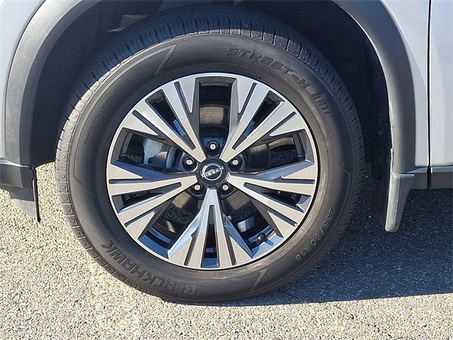 Thumbnail: 2022 Nissan Rogue - 8