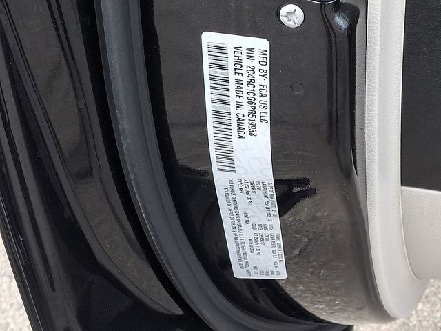 Thumbnail: 2023 Chrysler Voyager - 30