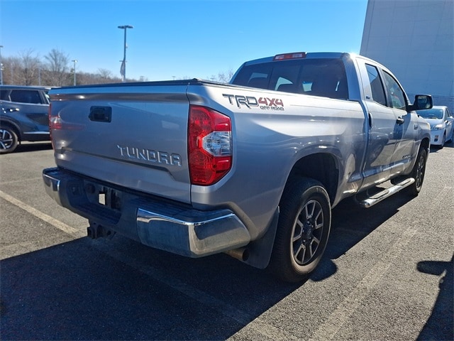 Thumbnail: 2014 Toyota Tundra - 6