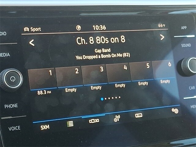 Thumbnail: 2022 Volkswagen Atlas - 12