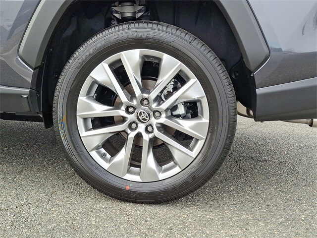 Thumbnail: 2025 Toyota RAV4 - 7