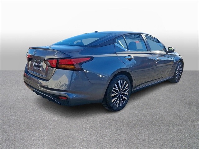 Thumbnail: 2024 Nissan Altima - 4