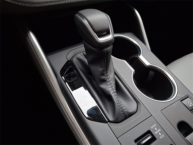 Thumbnail: 2026 Toyota Highlander - 13