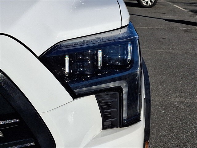 Thumbnail: 2023 Toyota Sequoia - 9