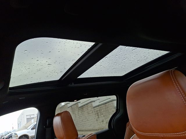 Thumbnail: 2024 Chrysler Pacifica - 16