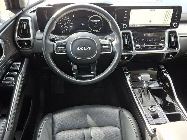 Thumbnail: 2023 Kia Sorento - 12