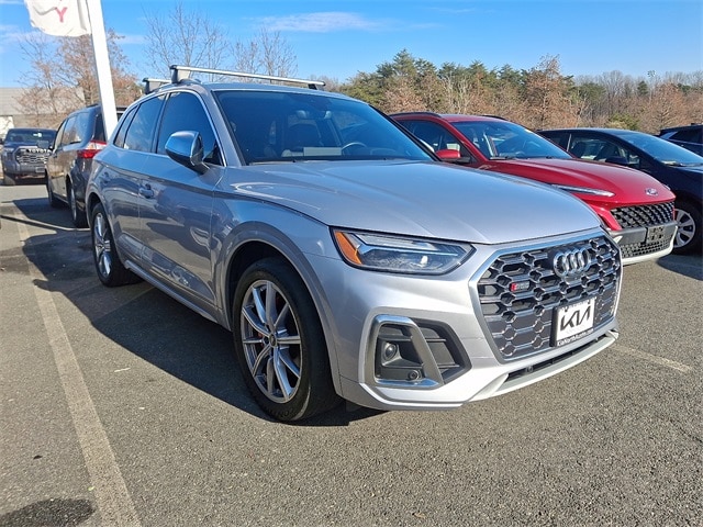 Thumbnail: 2025 Audi Q3 - 3