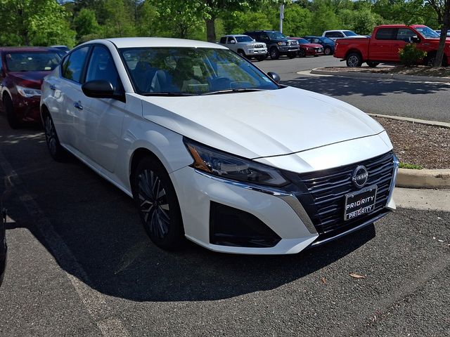 Thumbnail: 2024 Nissan Altima - 6