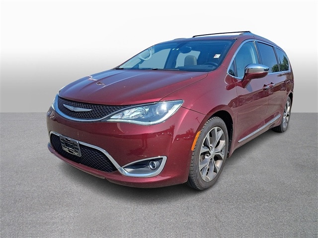 Thumbnail: 2017 Chrysler Pacifica - 1