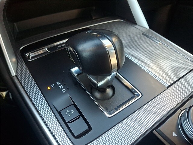 Thumbnail: 2025 Mazda CX-70 - 15