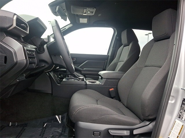 Thumbnail: 2025 Toyota 4Runner - 13